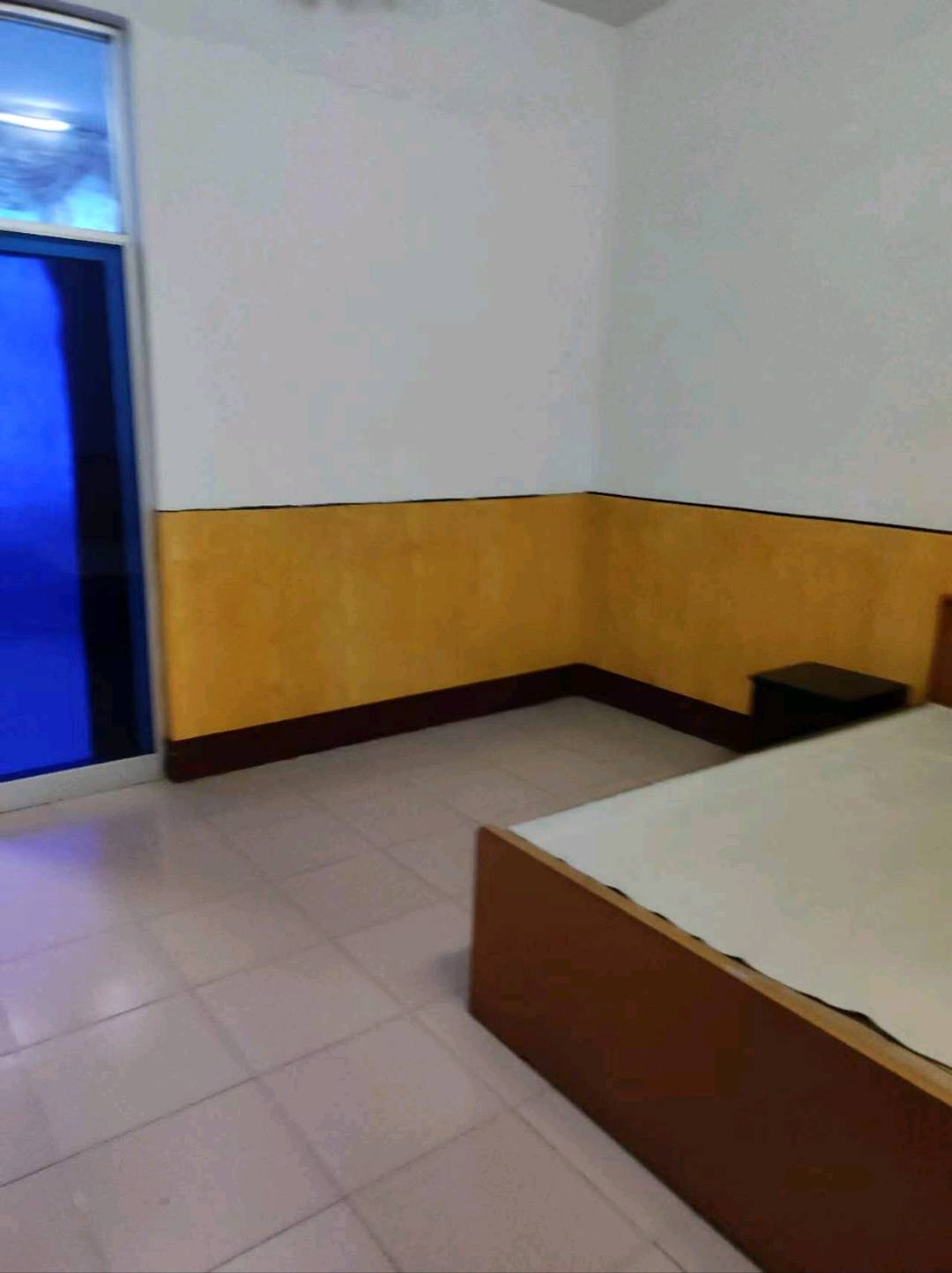 【房屋出租】镇南中学校内教师楼出租～读书生活不用出校门 图片