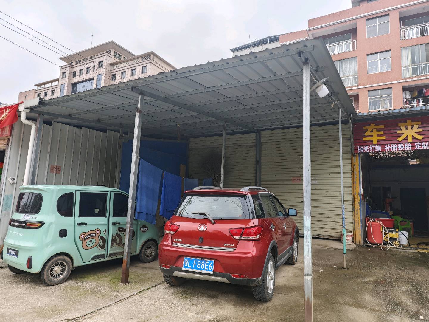 【房屋出租】通山水利局，财政局旁边门面出租。 图片