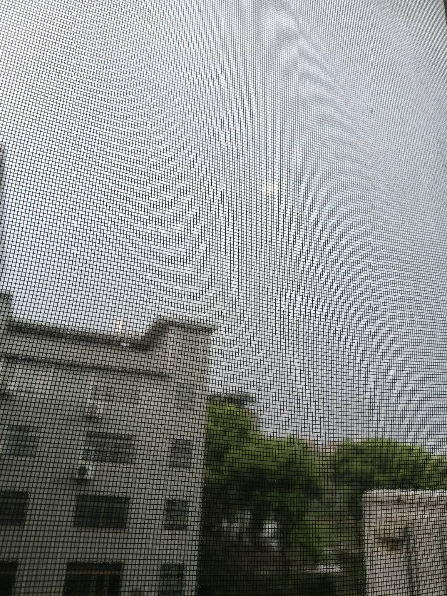 听说下雨天适合谈情说爱喔？ 图片