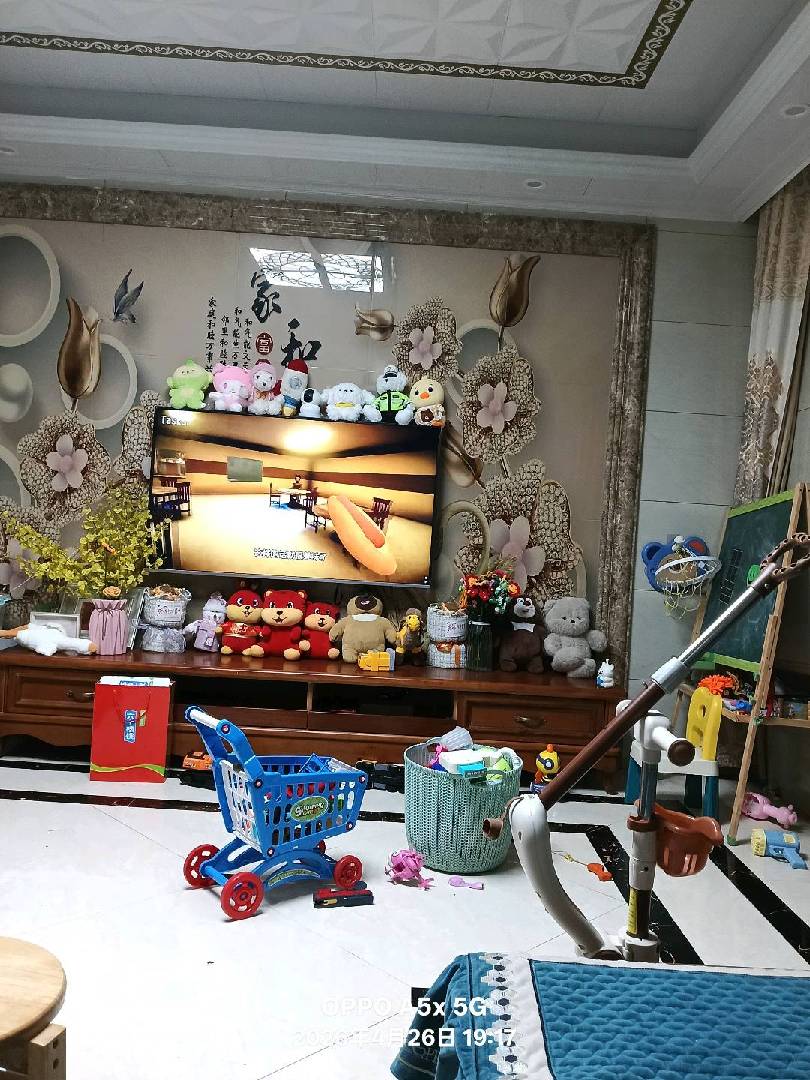 今晚来亲戚家里做客啦。 图片