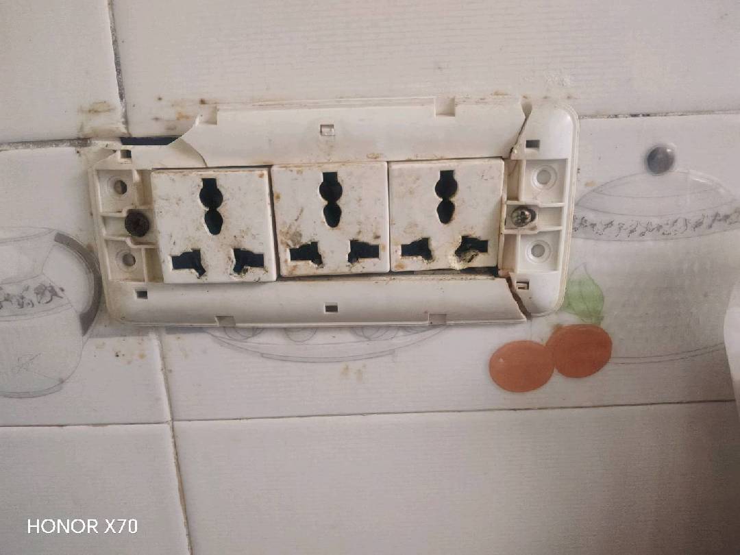 哪里有卖这种老插座的？ 图片