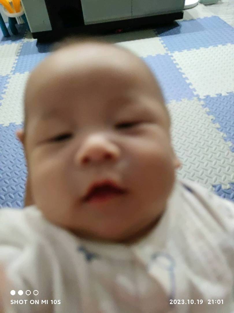 各位需要帮助找寻月嫂育婴师的亲们请私聊 图片