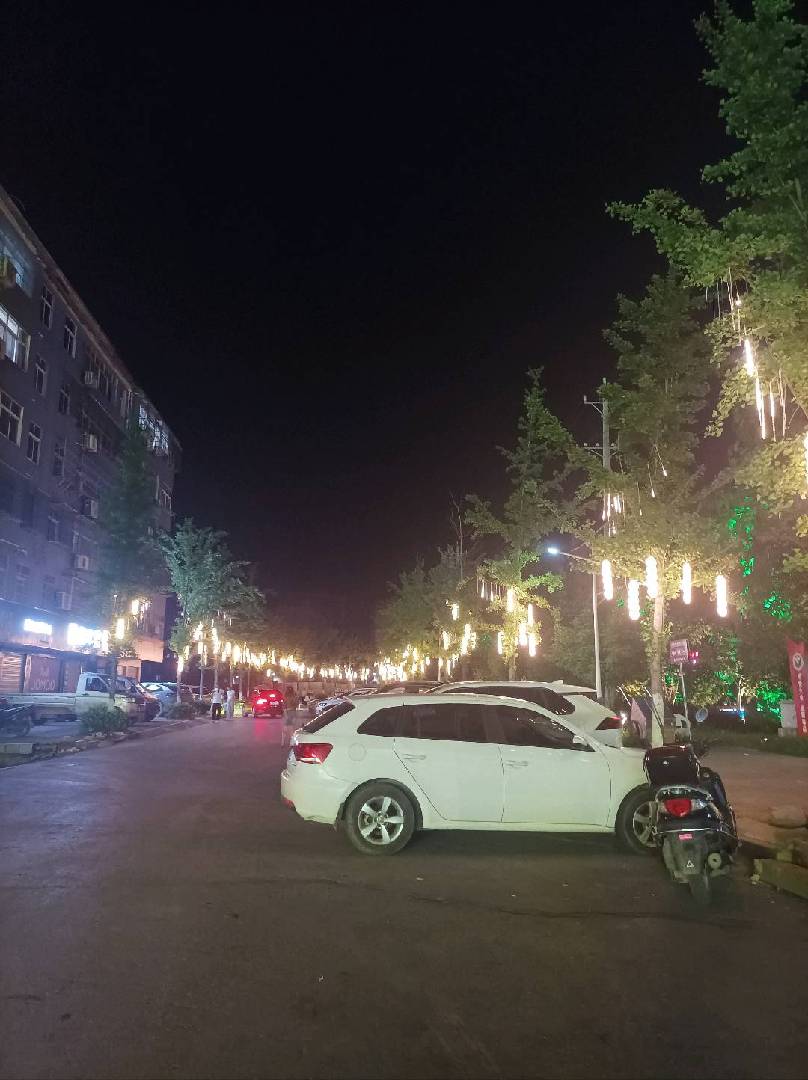 来散步呀，都是这样的，都感觉颜色不够好看 图片