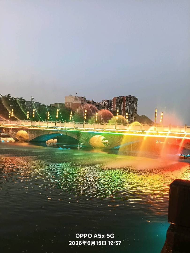 持续打卡徐家桥喷泉！ 图片